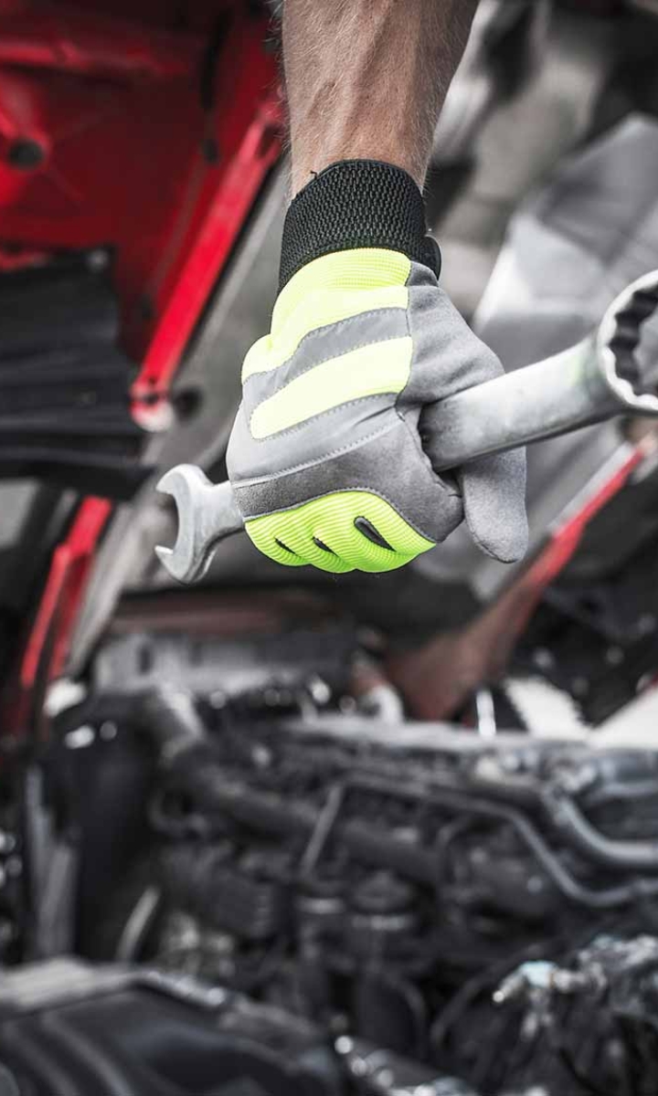 heavy truck maintenance mechanics